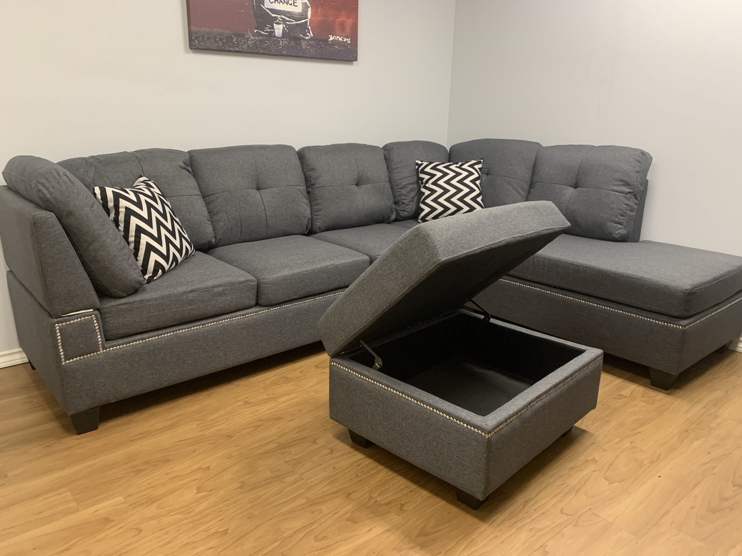 II2327 Sofa City Furniture